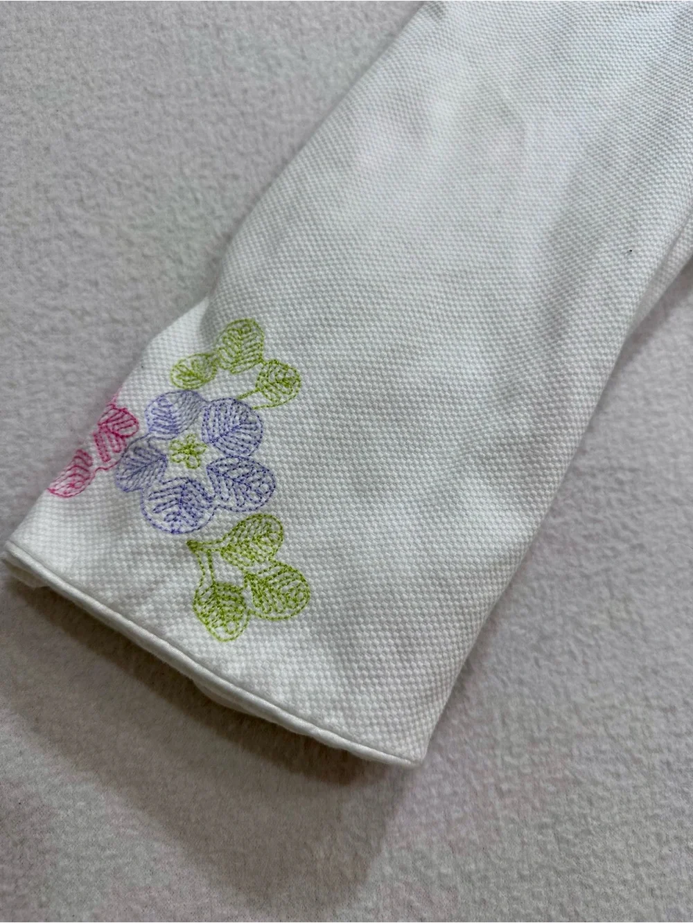 Sigrid Olsen White Jacket with Pastel Floral Embroidery - Picture 10 of 16